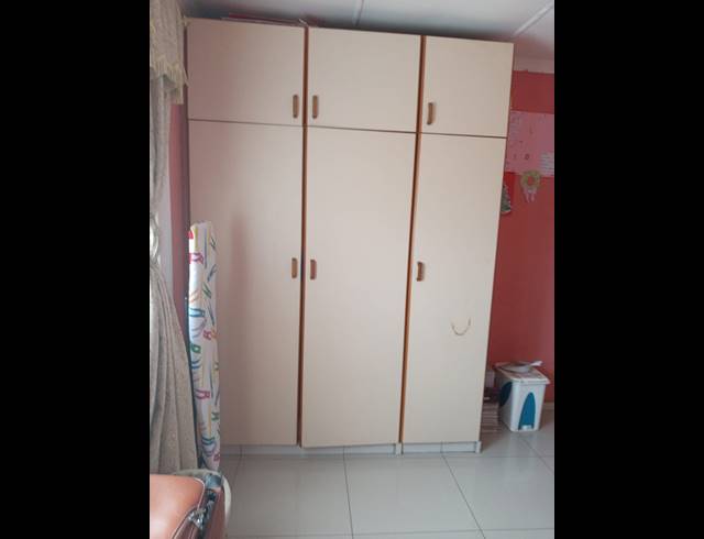 3 BEDROOM HOUSE FOR SALE IN UMLAZI Z